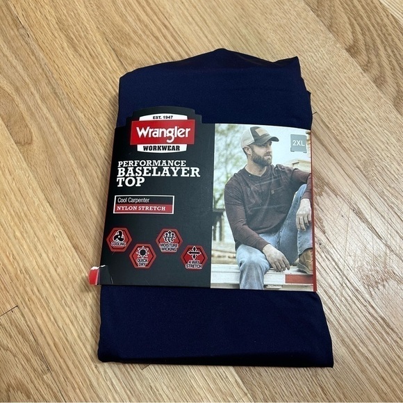Wrangler Workwear Performance Baselayer Top NWT Blue 2X Cool Carpenter Nylon - Picture 2 of 3